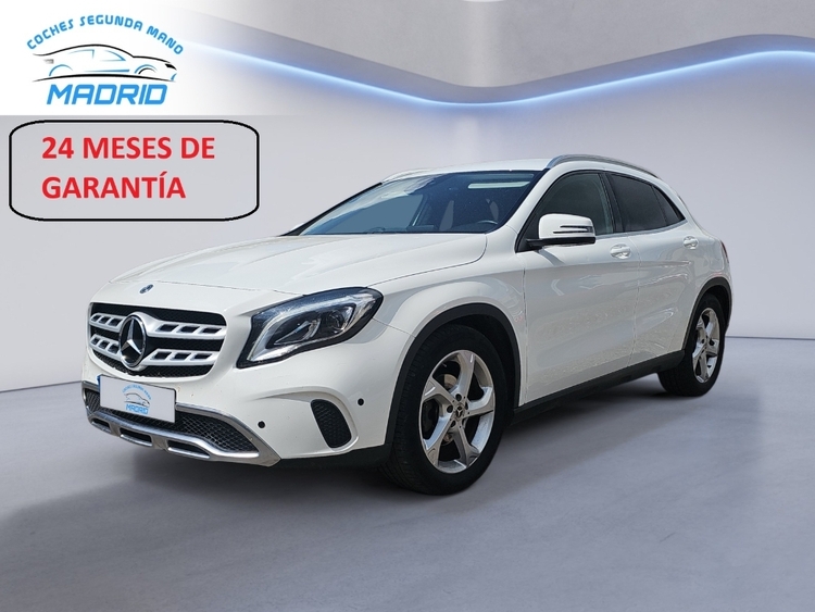 Mercedes-Benz Clase GLA GLA 180 (156.942) foto miniatura