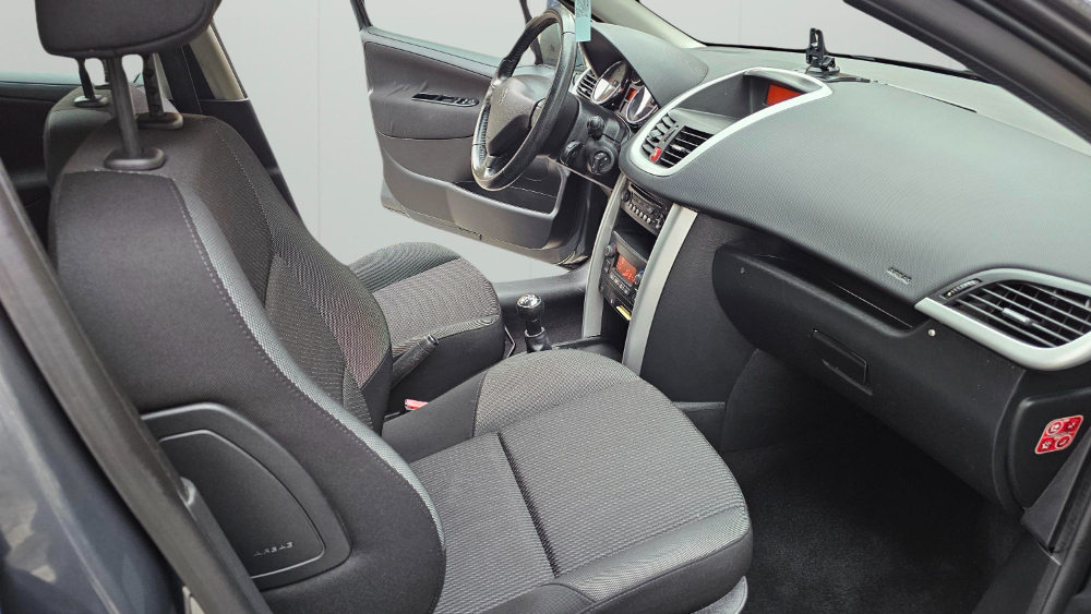 Peugeot 207 Active foto 3