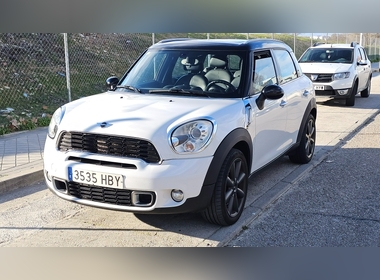 MINI - COUNTRYMAN