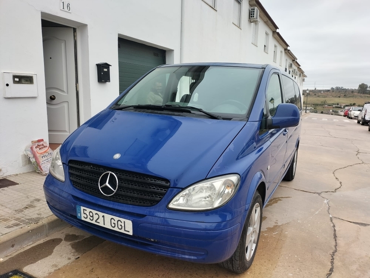 Mercedes-Benz Vito 111 CDI Largo (639.703) foto miniatura